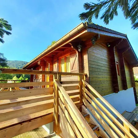 Le Dahu, Chalet Authentique Domek alpejski *